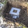 Metalinė smeigė kvadratiniai vandens kolonėlei tvirtinti